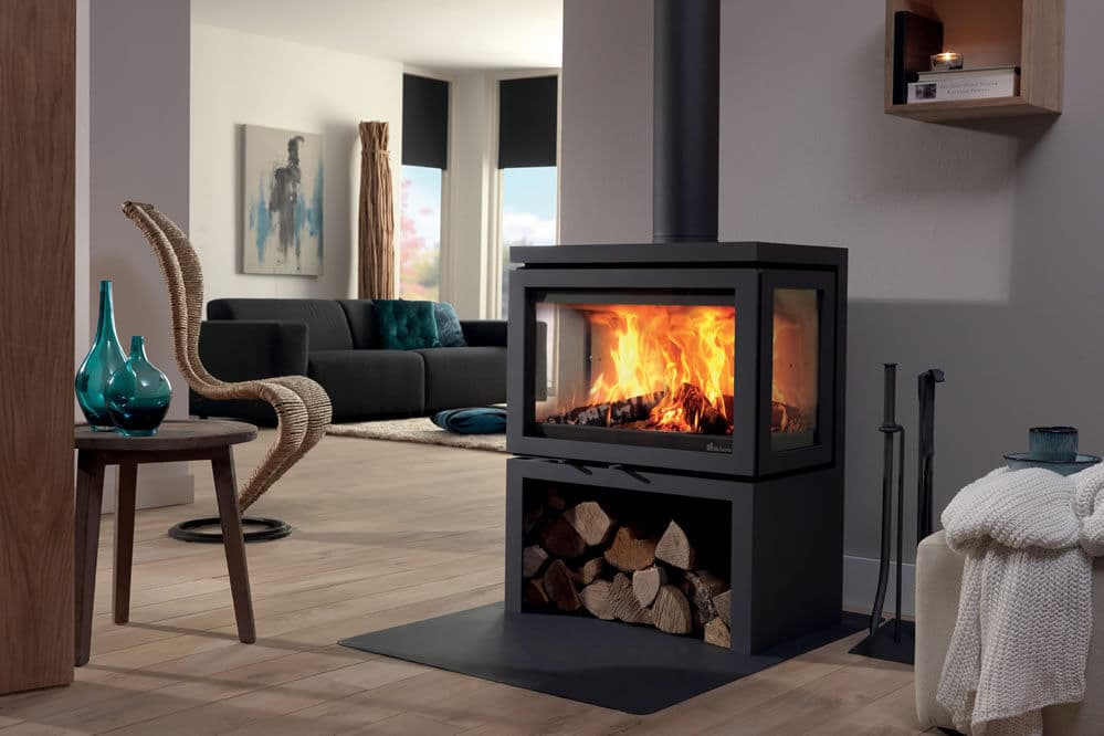 Poêle à bois disponible chez Flamme Concept