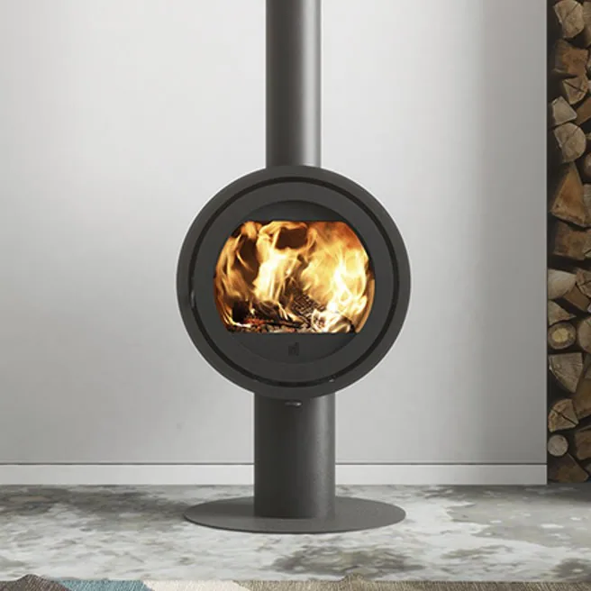Fonte Flamme Poêles à bois Odin Front sur pied rond — vue principale, visuel fabricant